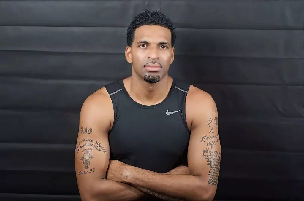 Philip Perre, UK-based online fitness coach for busy professionals